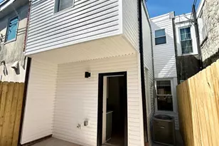 829 N Bucknell St, Philadelphia, PA 19130 - Photo 5