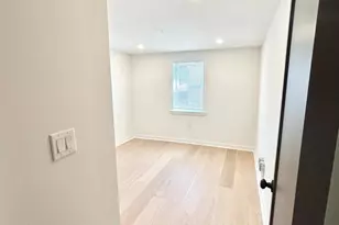 829 N Bucknell St, Philadelphia, PA 19130 - Photo 7