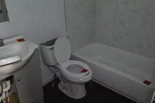 1925 Rowan St, Philadelphia, PA 19140 - Photo 11