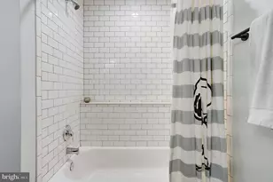 2027 E York St, Philadelphia, PA 19125 - Photo 17