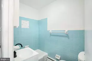 1024 Pine St, Philadelphia, PA 19107 - Photo 5