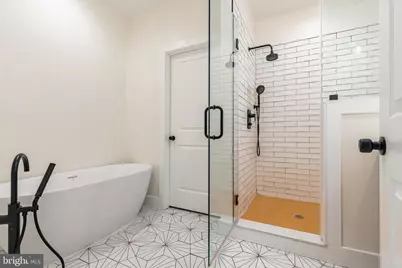 412 Sepviva Street, Philadelphia, PA 19125 - Photo 17