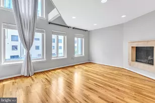 2108 Appletree St, Philadelphia, PA 19103 - Photo 11