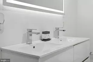 1634 Annin St, Philadelphia, PA 19146 - Photo 33