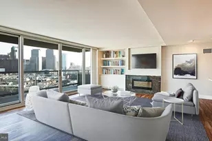 2200 Benjamin Franklin Pkwy, Philadelphia, PA 19130 - Photo 23