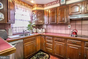 1144 E Slocum St, Philadelphia, PA 19150 - Photo 11