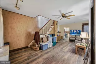 2242 E Monmouth St, Philadelphia, PA 19134 - Photo 3