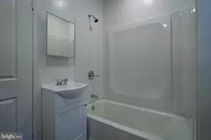 137 S 50th St, Philadelphia, PA 19139 - Photo 13