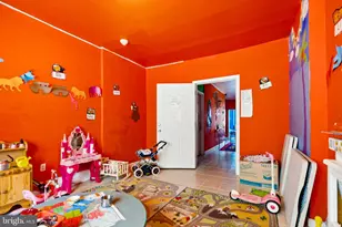 7221 W Passyunk Ave, Philadelphia, PA 19142 - Photo 13