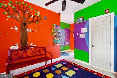 7221 W Passyunk Avenue, Philadelphia, PA 19142 - Photo 17