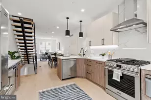 2209 Montrose St, Philadelphia, PA 19146 - Photo 11