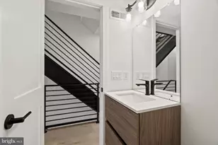 2209 Montrose St, Philadelphia, PA 19146 - Photo 23