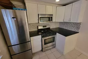 1828 Green St, Philadelphia, PA 19130 - Photo 9