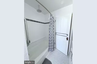 526 Arthur Street, Philadelphia, PA 19111 - Photo 9