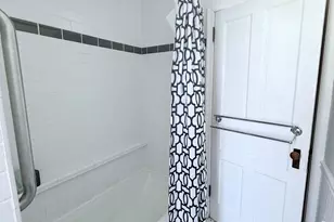 526 Arthur St, Philadelphia, PA 19111 - Photo 9