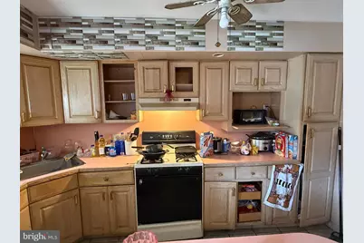 2023 S Etting Street, Philadelphia, PA 19145 - Photo 5