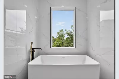 1424 S Ringgold Street, Philadelphia, PA 19146 - Photo 19