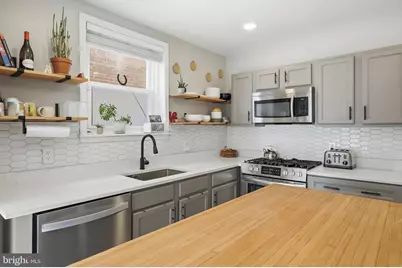 244 E Sydney Street, Philadelphia, PA 19119 - Photo 13