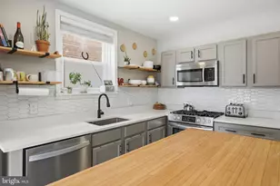 244 E Sydney St, Philadelphia, PA 19119 - Photo 13