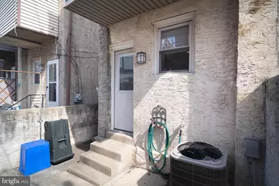 2352 S Lee Street, Philadelphia, PA 19148 - Photo 9
