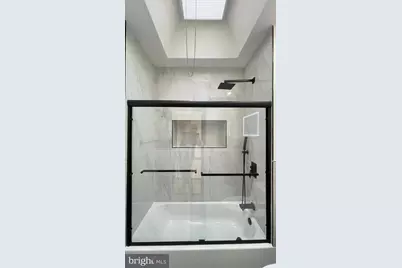 827 W Fisher Avenue, Philadelphia, PA 19141 - Photo 29