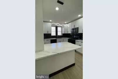 827 W Fisher Avenue, Philadelphia, PA 19141 - Photo 13