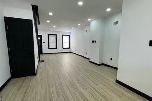 827 W Fisher Ave, Philadelphia, PA 19141 - Photo 11