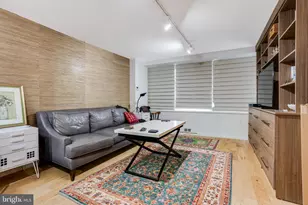 2401 Pennsylvania Ave, Philadelphia, PA 19130 - Photo 17