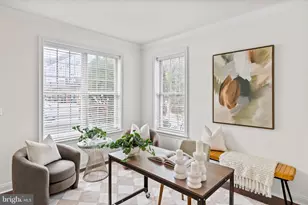 508 Governors Ct, Philadelphia, PA 19146 - Photo 3