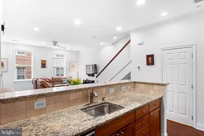 304 Captains Way, Philadelphia, PA 19146 - Photo 15