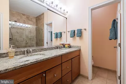 304 Captains Way, Philadelphia, PA 19146 - Photo 25