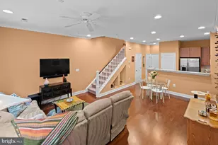 304 Captains Way, Philadelphia, PA 19146 - Photo 5