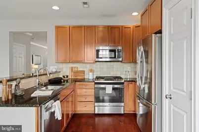 305 Captains Way, Philadelphia, PA 19146 - Photo 19