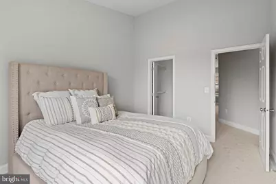 305 Captains Way, Philadelphia, PA 19146 - Photo 39