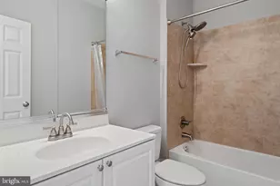 305 Captains Way, Philadelphia, PA 19146 - Photo 43