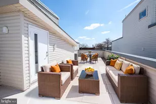 908 N 16th St, Philadelphia, PA 19130 - Photo 1