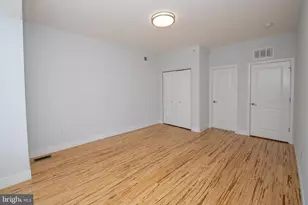 908 N 16th St, Philadelphia, PA 19130 - Photo 47