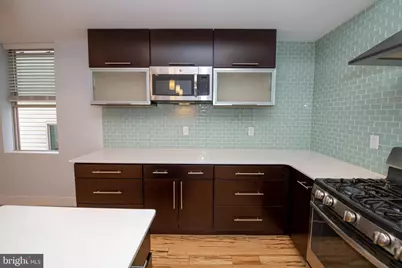 908 N 16th Street #2, Philadelphia, PA 19130 - Photo 11
