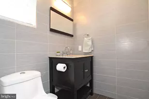 908 N 16th St, Philadelphia, PA 19130 - Photo 39