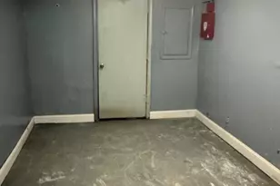 6729 Elmwood Ave, Philadelphia, PA 19142 - Photo 19