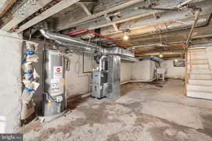 5715 N Beechwood St, Philadelphia, PA 19138 - Photo 23