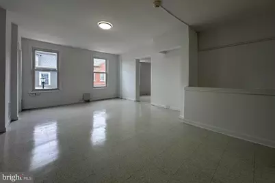 37 W Maplewood Mall, Philadelphia, PA 19144 - Photo 17