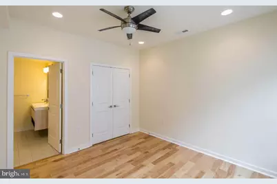 806 N Burns Street #1, Philadelphia, PA 19130 - Photo 11