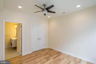 806 N Burns St, Philadelphia, PA 19130 - Photo 11