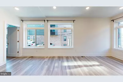 812 N 16th Street #3, Philadelphia, PA 19130 - Photo 3