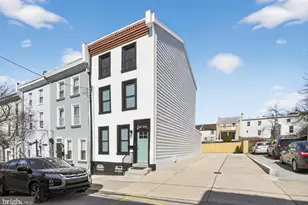 164 East St, Philadelphia, PA 19127 - Photo 1
