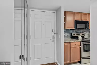 2001 Hamilton Street #2001, Philadelphia, PA 19130 - Photo 15