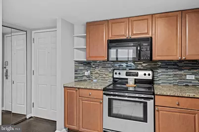 2001 Hamilton Street #2001, Philadelphia, PA 19130 - Photo 15