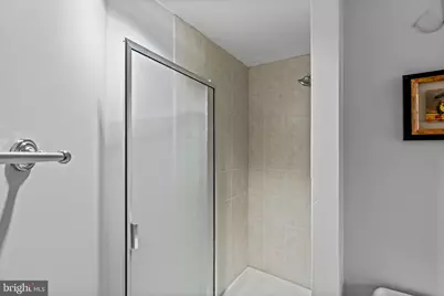 2001 Hamilton Street #2001, Philadelphia, PA 19130 - Photo 27