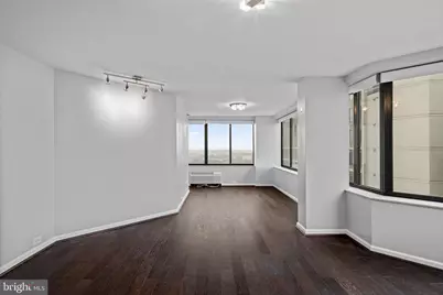 2001 Hamilton Street #2001, Philadelphia, PA 19130 - Photo 5